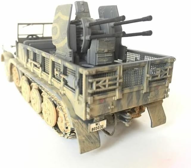 Corgi SD.KFZ.7/1 Krauss-Maffei Половина патека со Flakvierling 38, Luftwaffe, Belgorod 1943 Limited Edition 1/50 Diecast резервоар претходно