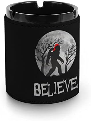 Santa Bigfoot Sasquatch Belive Moon Premium Foreath Ashtray Round Cycreettes Desktop Pude Peash Sport за автомобил или употреба