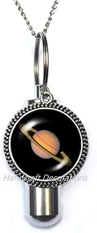 HandcraftDecorations Saturn Cremation Urn ѓердан · Сончев систем накит · Рачно изработени · Подароци за нејзините · Подароци за
